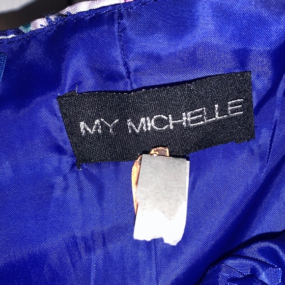 My Michelle Floral Gown, Size 13 - Picture 7 of 8